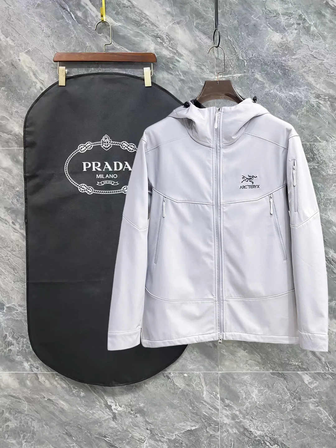 Same Style， ， 2026 New Arrival ， Original Premium Breathable ， ， ， Quality。 ， Sizes：M～3XL，